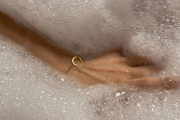 The Ultimate Showdown: Body Wash vs. Soap - Which One Reigns Supreme?